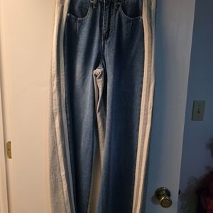 Chic Blue and Gray Wide Leg Jeans